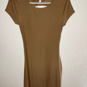 Women’s backless midi dress